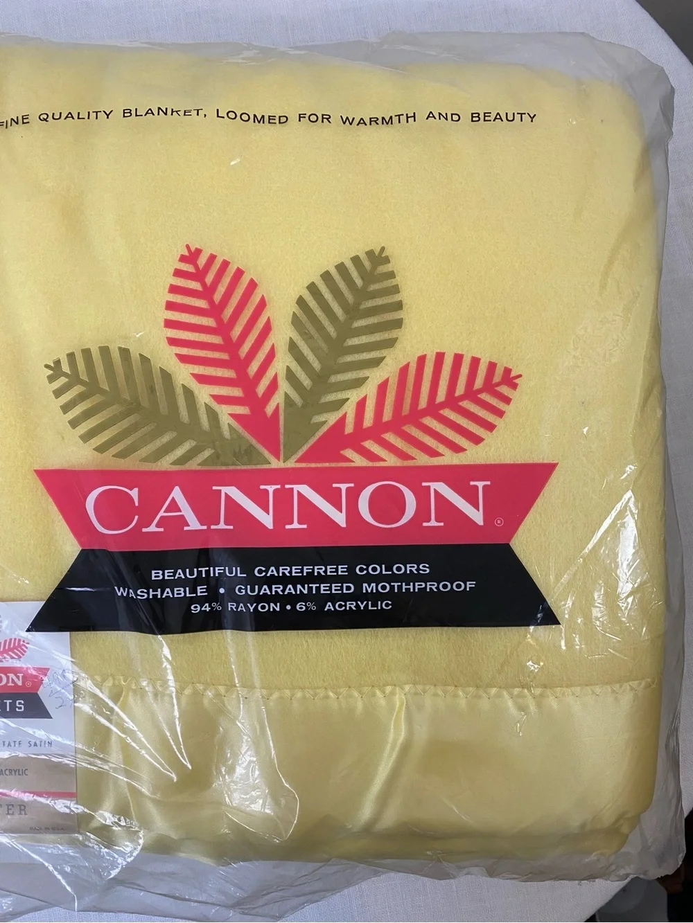 Vintage CANNON Brewster Blanket in Yellow - 72 x 90